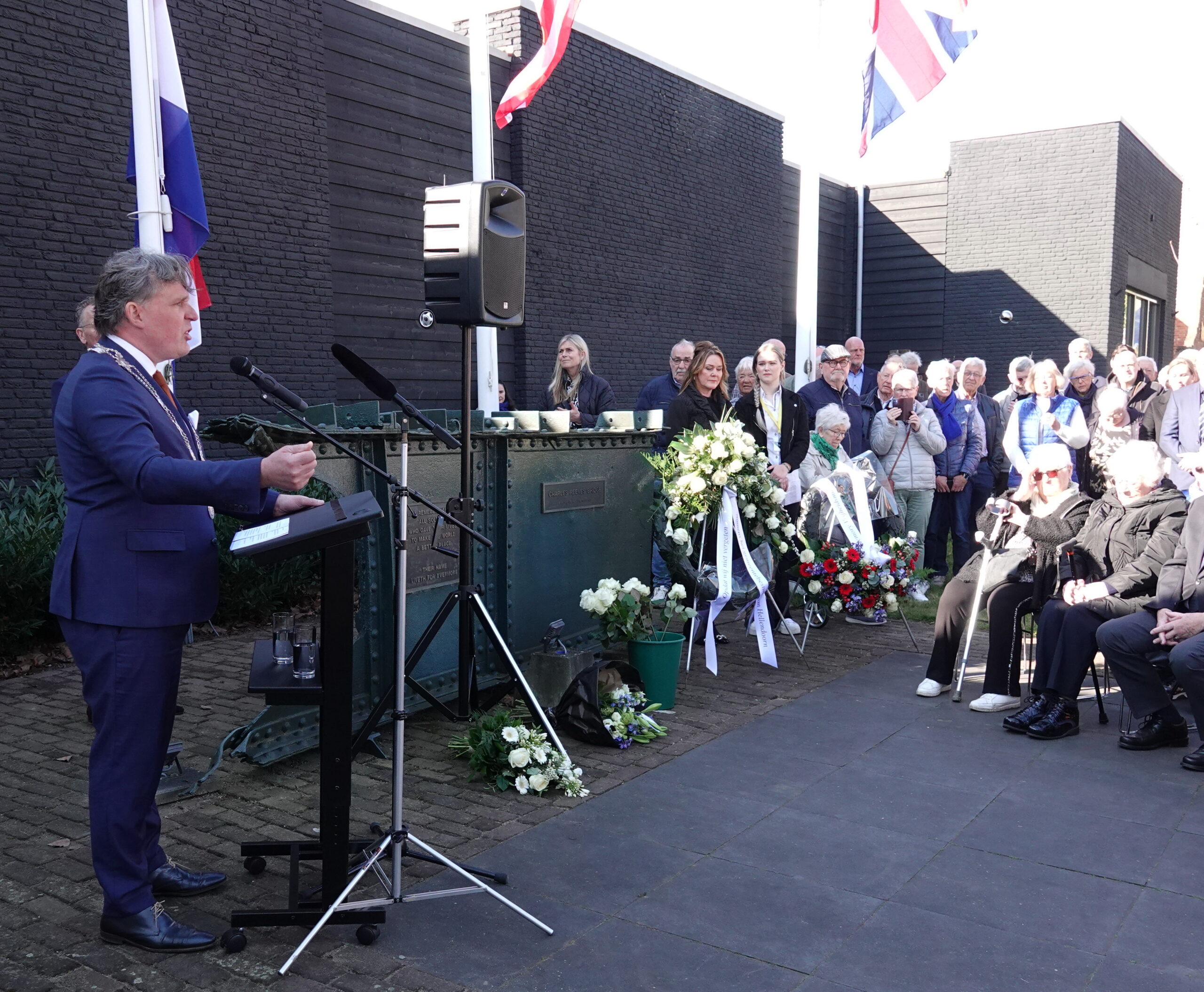 Indrukwekkende herdenking ‘Zwarte Dag’