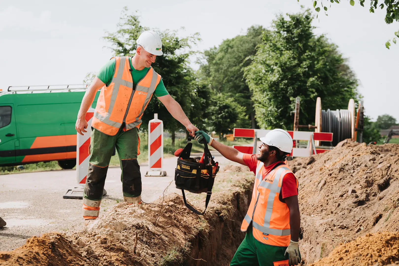 Verzwaring elektriciteitsnet in Daarle en Nijverdalse wijken een jaar vertraagd