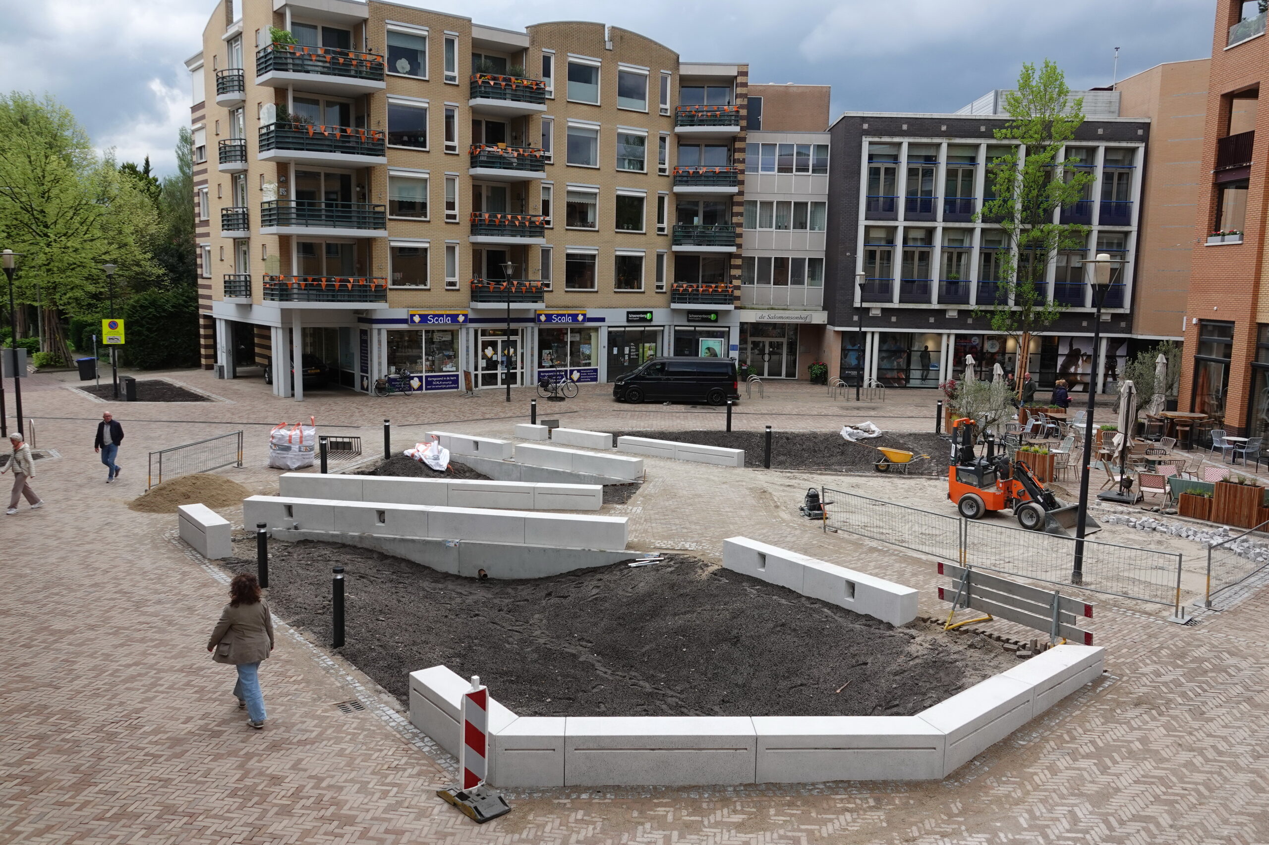 Lokaal Hellendoorn en wethouder tegenover elkaar over centrum Nijverdal