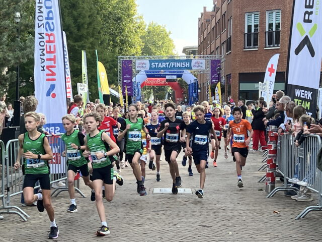 Zonnige Cityrun met veel deelnemers