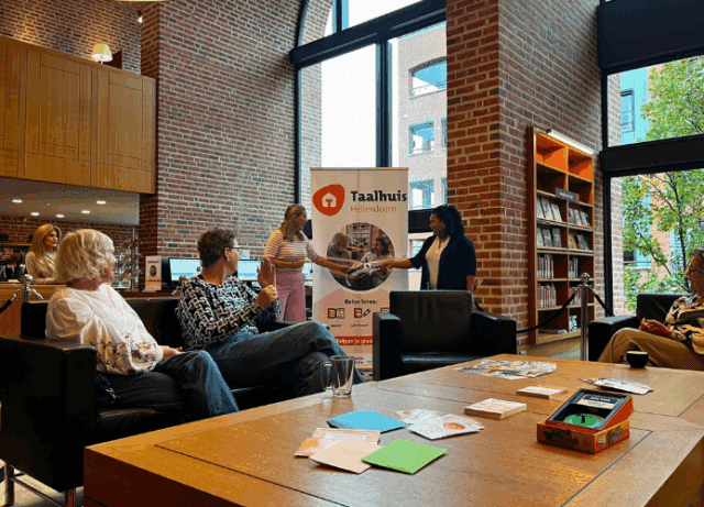 Taalhuis Hellendoorn geopend