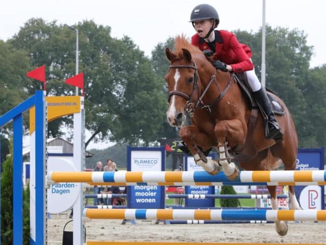Jip Ottes naar finale Jumping Amsterdam na indrukwekkende rit in Exloo